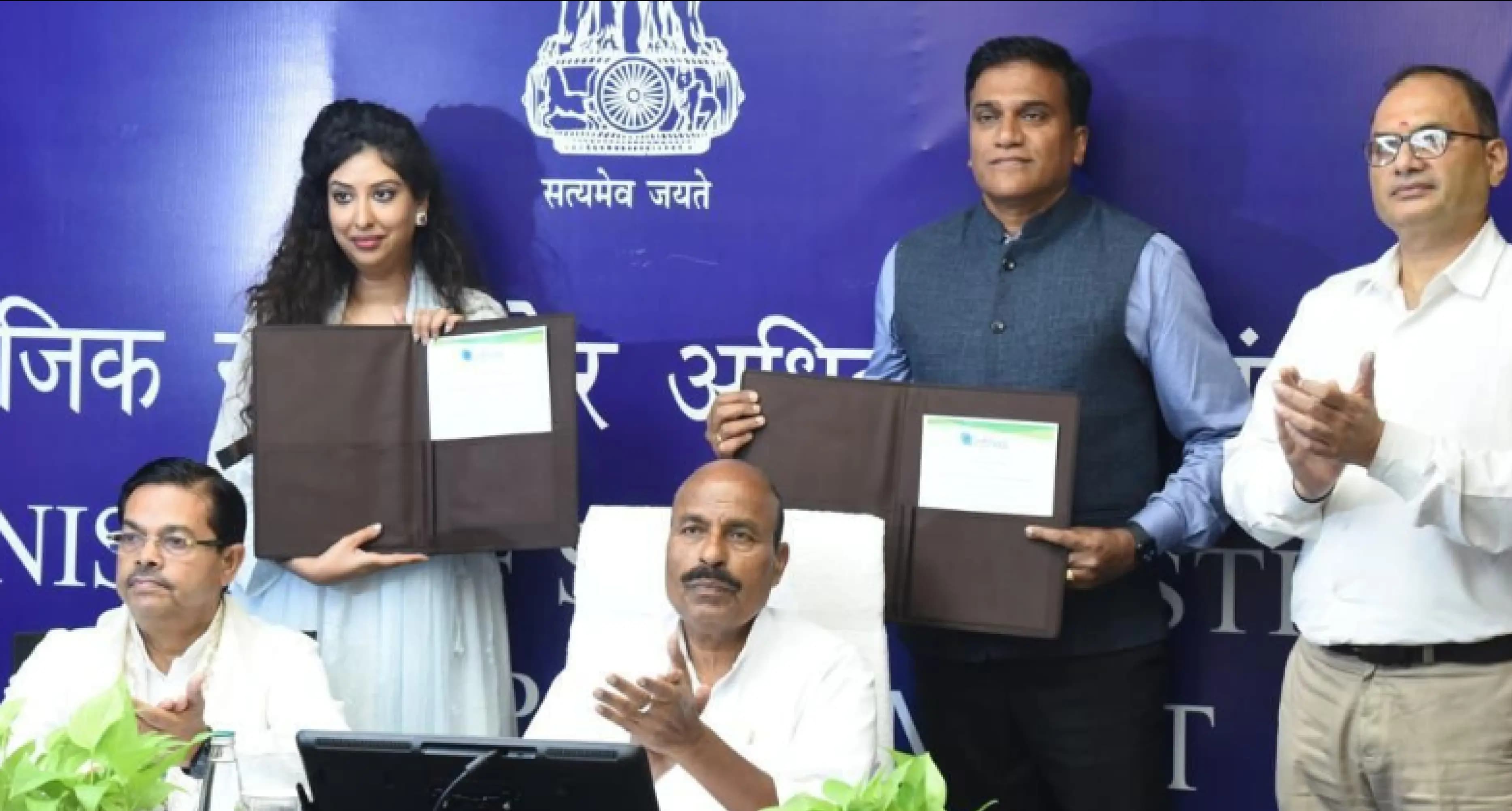 Signed 3 MoUs with Ministry of Social Justice and Empowerment Govt.